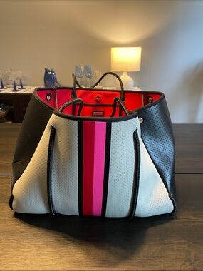 HAUTE SHORE Neoprene Tote - Pink, Hot Pink & Black